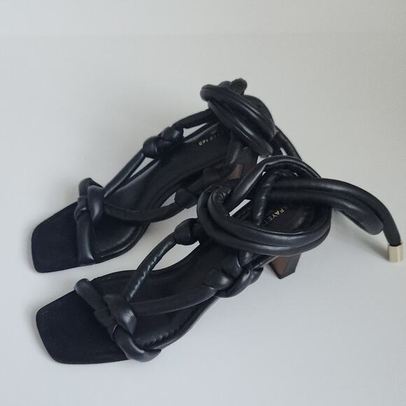 Lafayette 148 New York Delphine Leather Sandals - Picture 1 of 10